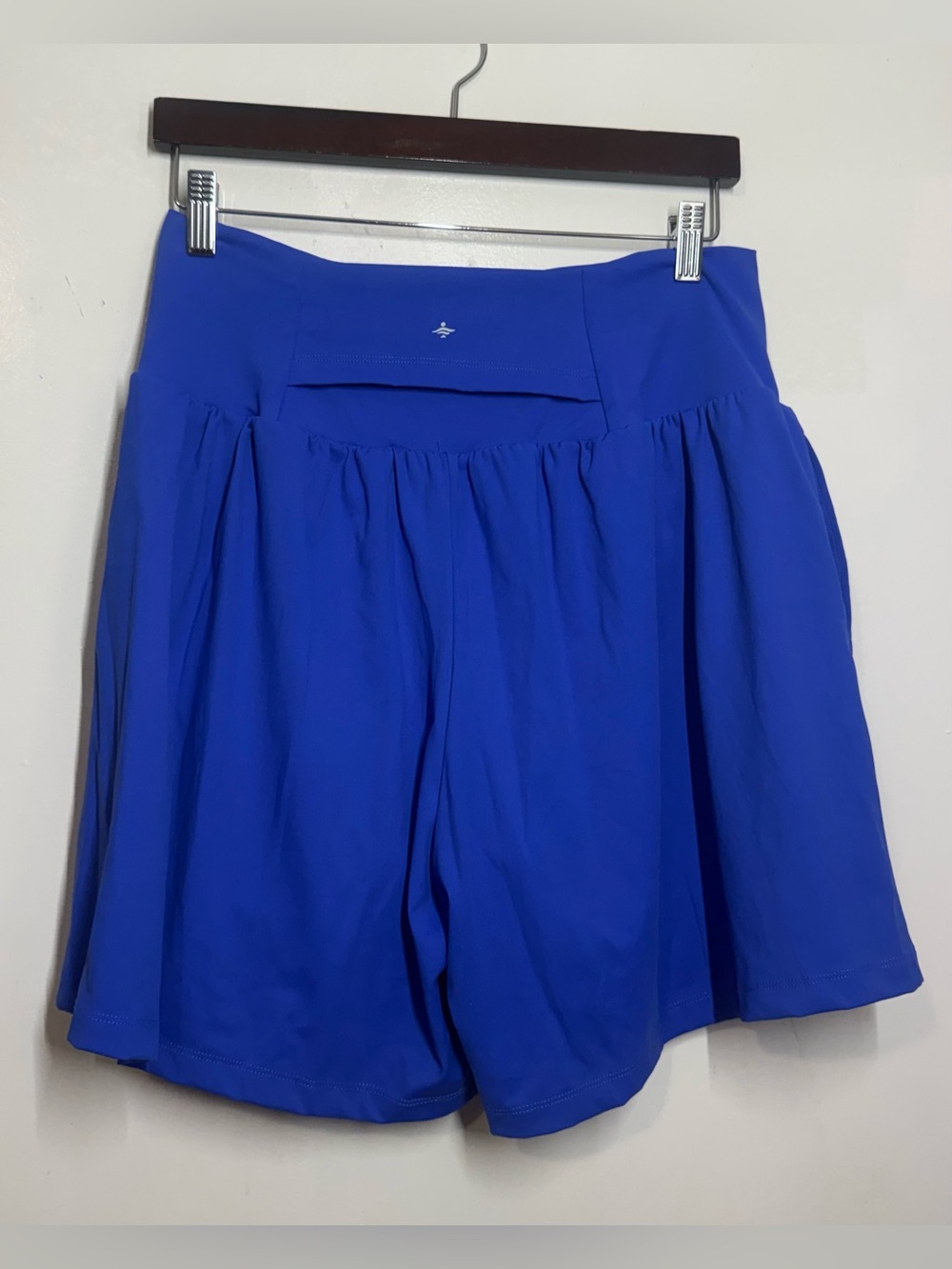 SoftlyZero™ Airy Super High Waisted 2-in-1
InstantCool Yoga Plus Size Shorts 7" - Picture 4 of 6
